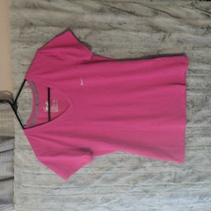 Nike DRI fit tee. Perfect for the gym